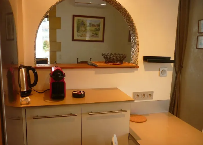 Maison Dans La Cite Medievale De Domme