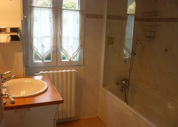 Maison Dans La Cite Medievale De بيت للعطل